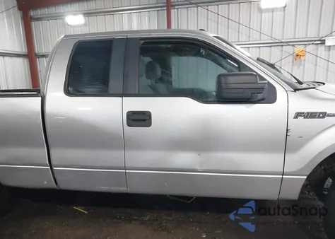 2013 Ford F150 Super Cab из США, поврежденный, VIN 1FTFX1CF9DFA37238